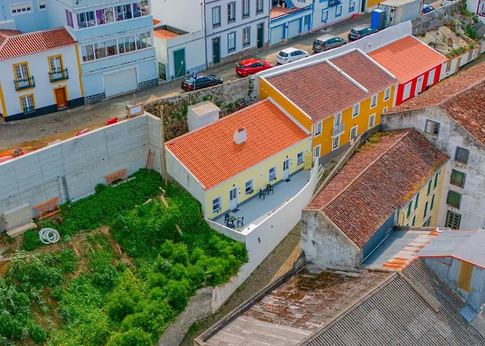 Yellow House - Casa 2 Σπίτι διακοπών Angra do Heroísmo