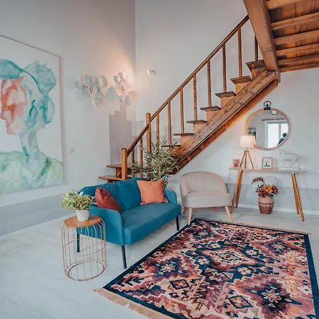 Yellow House - Casa 2 Angra do Heroísmo